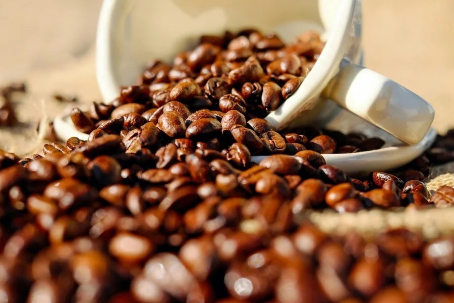 Você deveria evitar café? Descubra quem está nos grupos de risco