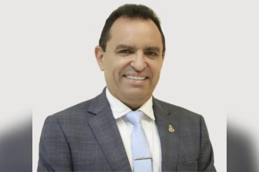 Deputado do PT suspeito de efregar pênis em mulher, diz que houve “mal-entendido”
