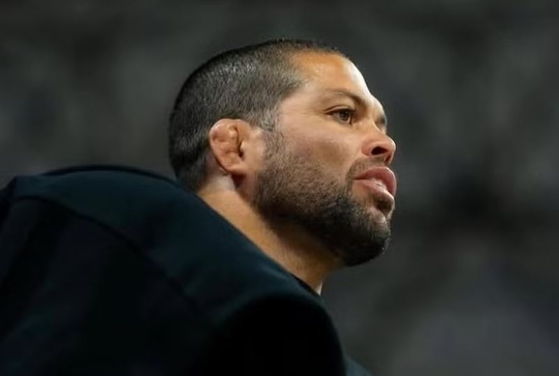 Lenda do jiu-jitsu é acusado de assédio sexual por aluna de 18 anos
