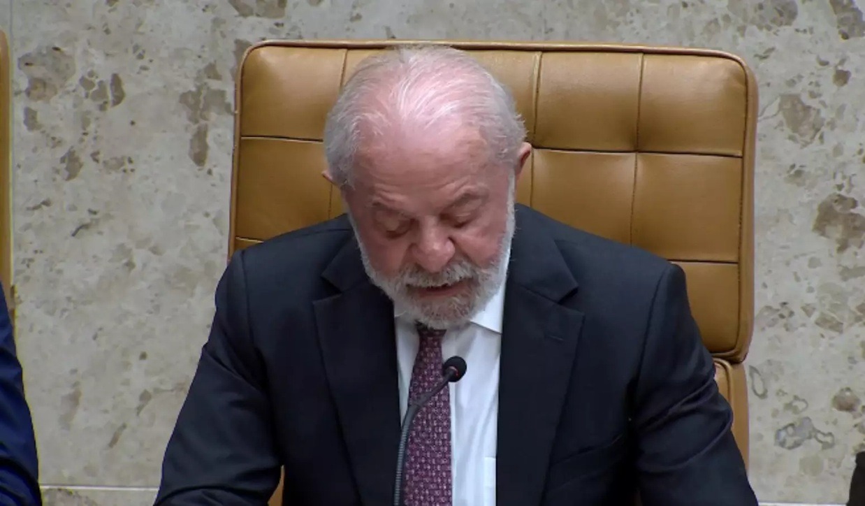 [VÍDEO] Lula elogia STF e diz que Judiciário não invade Poderes: “Guardião do voto”