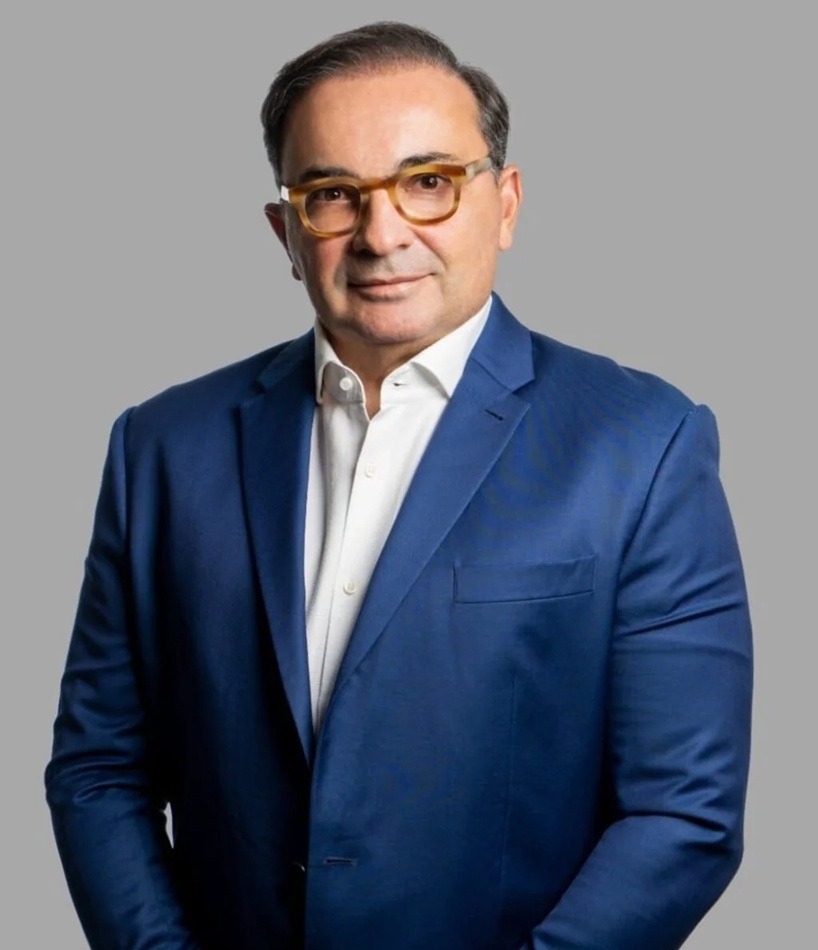 Empresário potiguar Silvio Bezerra lança autobiografia nesta quarta (04), na FIERN
