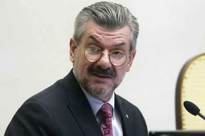 Ministro do STJ é acusado de assédio sexual contra jovem 