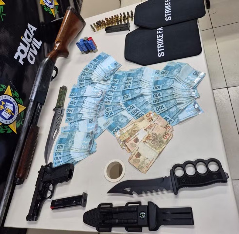 PM é preso dentro de batalhão por roubo, estupro e extorsão