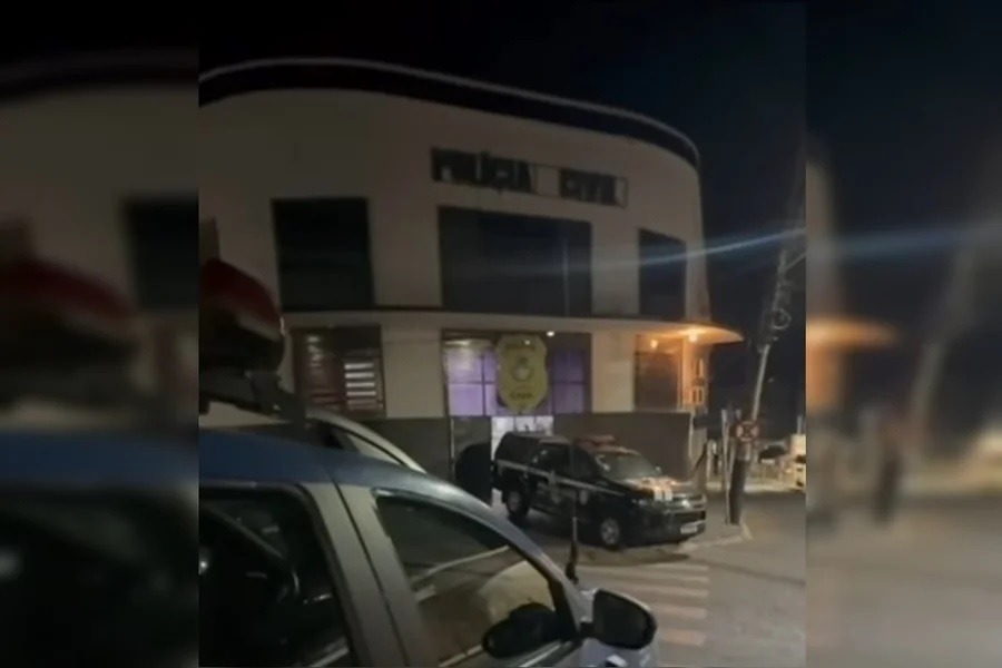 Chupão, ameaça e Pix: motorista diz que travestis o forçaram a fazer sexo