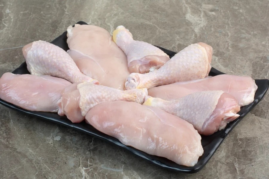 Descubra o erro na cozinha que espalha bactérias pela casa inteira