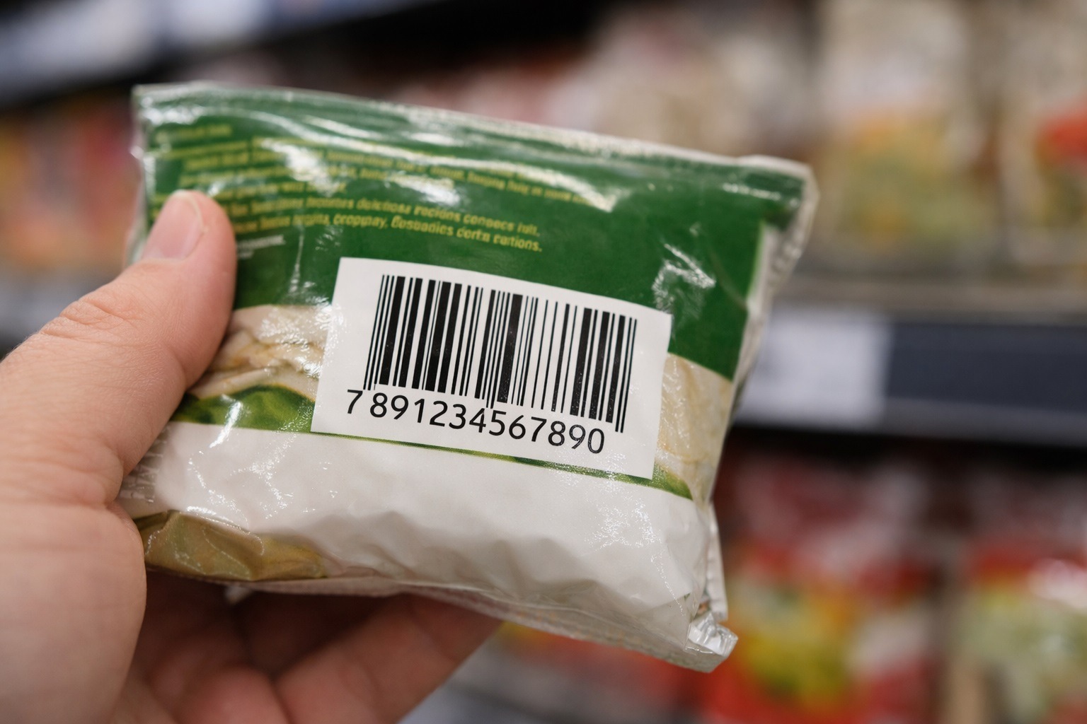 Você sabia que é possível identificar o registro do produto pelo código de barras? Entenda