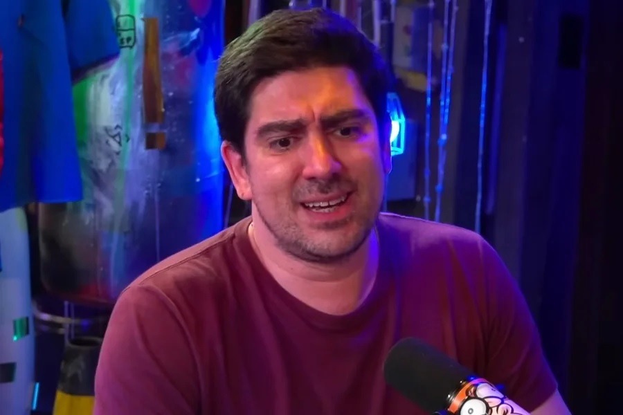 Marcelo Adnet interpretará Bolsonaro em desfile sobre Lula na Sapucaí