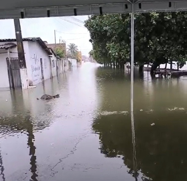 VÍDEO: Moradores do Jardim Primavera enfrentam novos alagamentos após lagoa de captação transbordar