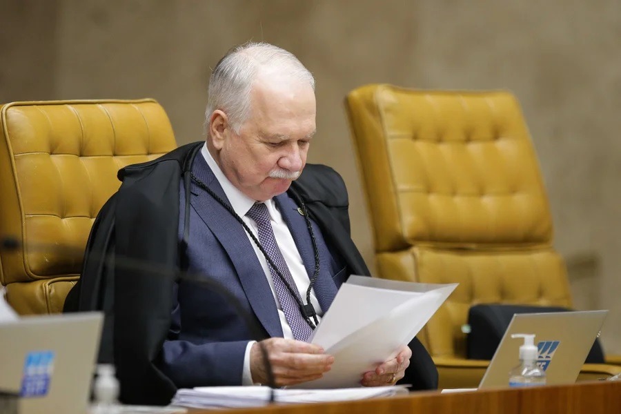 Banco Master: Fachin envia relatório da PF sobre Toffoli à PGR