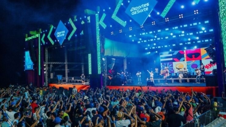 Olodum, Tony Salles, Léo Foguete e Ricardo Chaves na programação do carnaval de Natal desta segunda-feira (16)