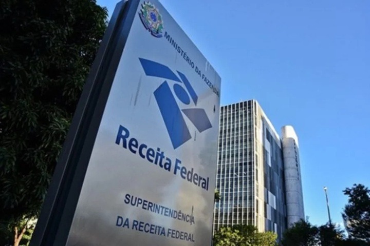Servidores suspeitos de vazar dados são proibidos de entrar na Receita