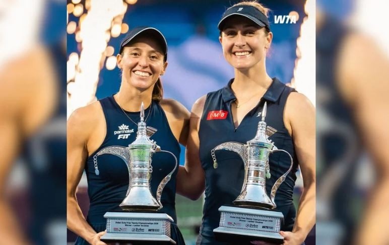 Brasileira é campeã de tênis nas duplas do WTA 1000 de Dubai