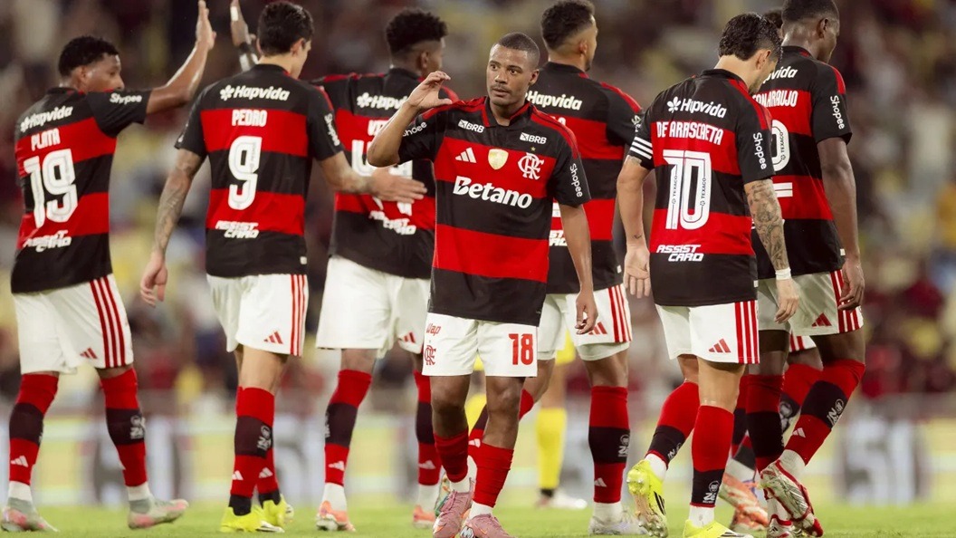 Sob vaias, Flamengo vence Madureira e se aproxima da final do Carioca; veja os gols