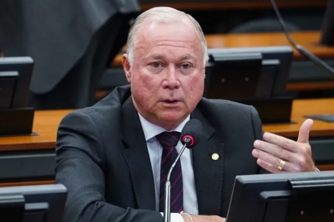 Deputado Paulo Azi deve ser o relator da PEC do fim da escala 6×1