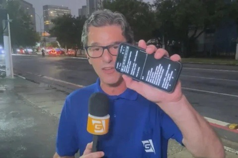 VÍDEO: Repórter é vítima de tentativa de assalto ao vivo e atitude surpreende