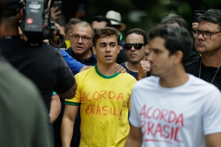 Nikolas chama Lula de “bandido” e diz que destino de Moraes é a cadeia