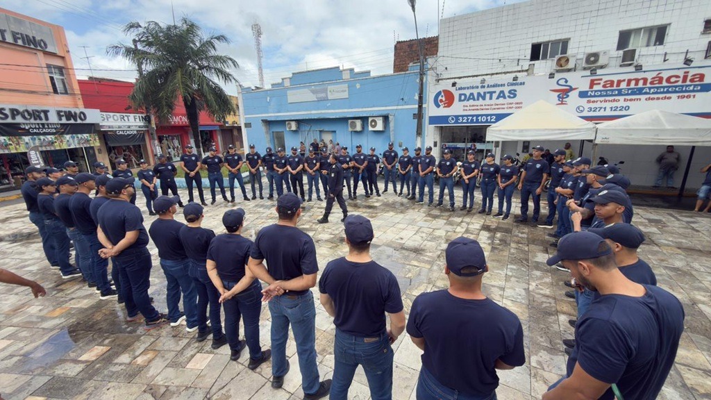 Alunos da Guarda Municipal de Macaíba têm aula de campo sobre patrulhamento comunitário