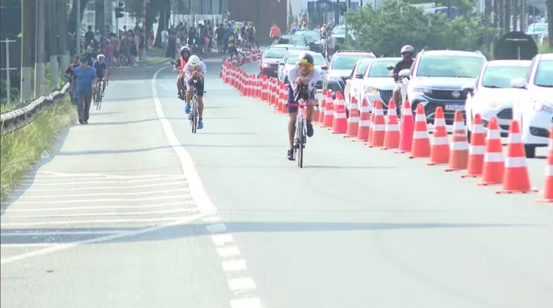 Atleta passa mal e morre durante prova do Ironman em Curitiba