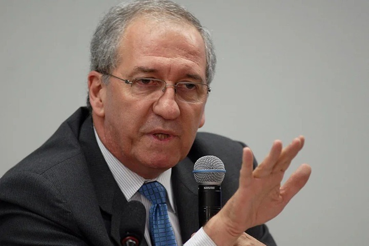 Ex-ministro de Lula é detido em aeroporto e deportado do Panamá após pergunta sobre ditadura