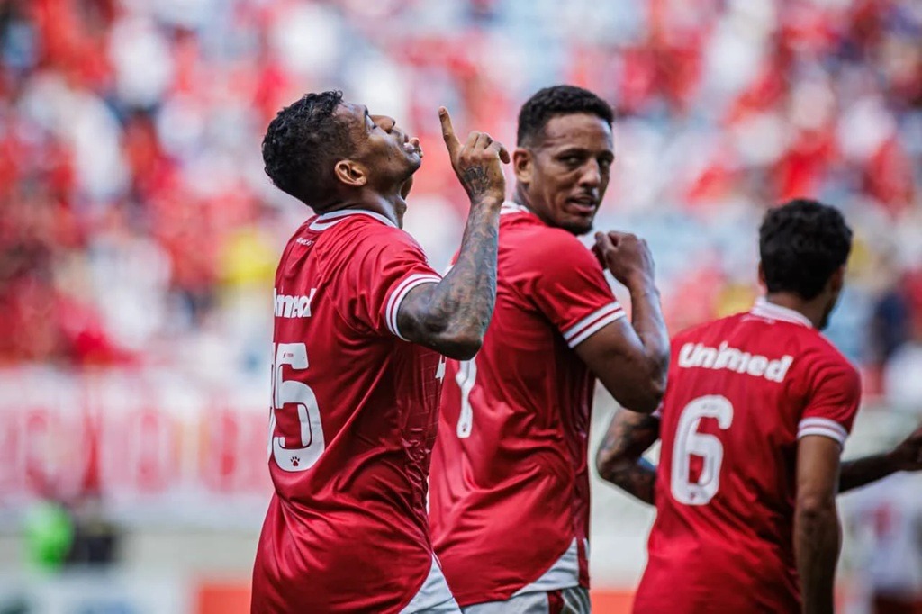 América empata com Potiguar e garante clássico-rei na final do estadual