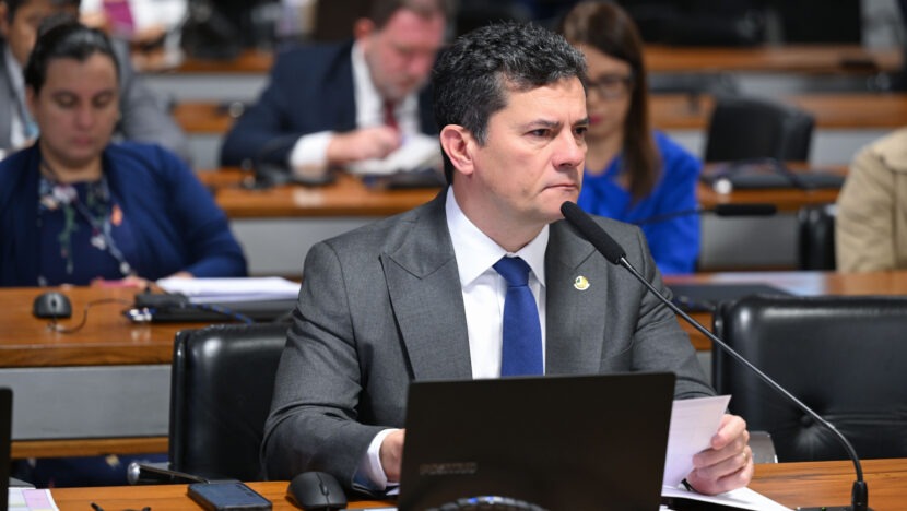 Moro decide ingressar no PL e disputar Governo do Paraná com apoio de Flávio