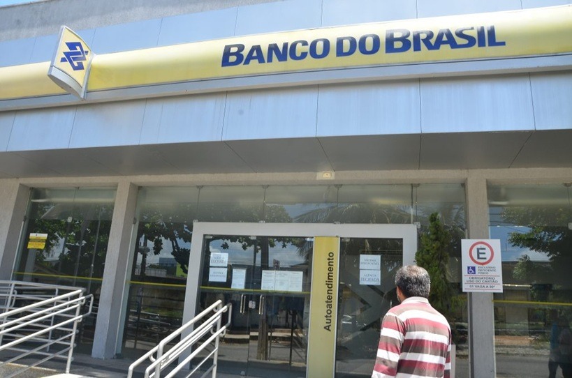 RN perde 46 agências bancárias em 10 anos e quase 900 mil ficam sem atendimento presencial