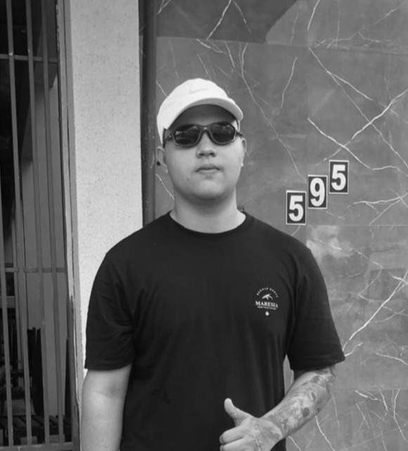 Homem é morto a tiros na frente da mãe em cemitério no interior do RN