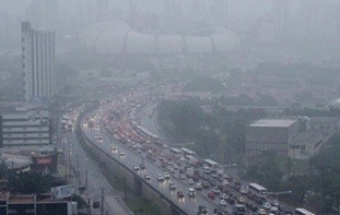 Inmet publica alertas de chuvas de até 100 mm para cidades do RN nesta quinta-feira
