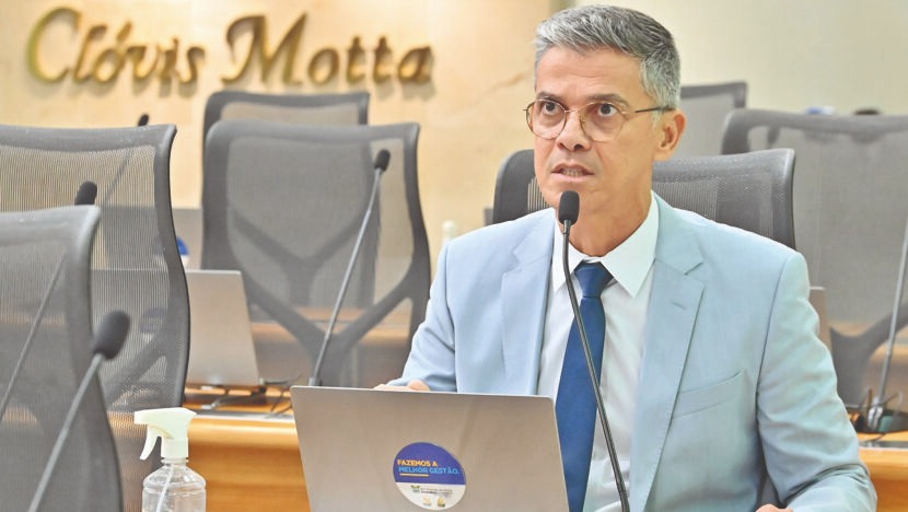 Coronel Azevedo defende Styvenson após senador dizer que coronéis ganham ‘dinheiro fácil’