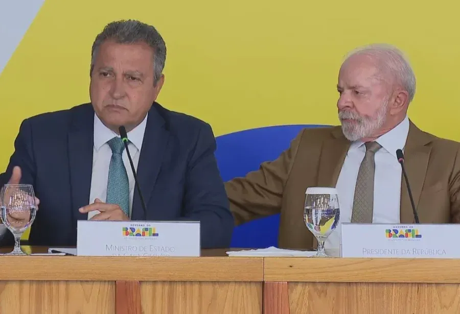 Planalto exonera três ministros de Lula que devem disputar eleições