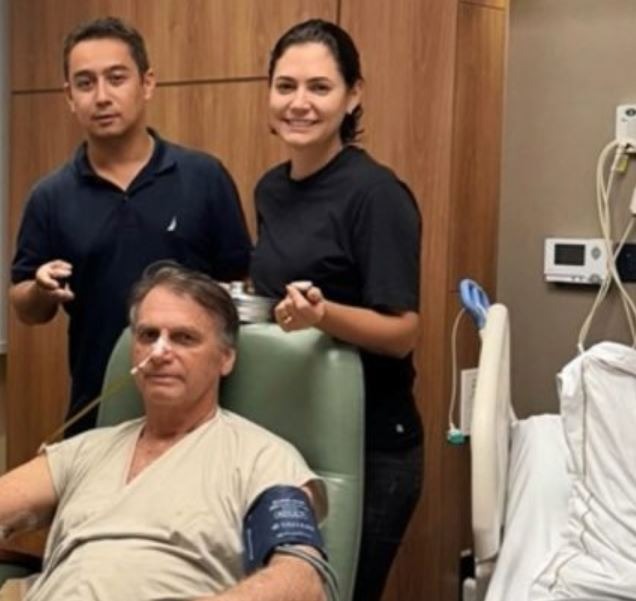 Moraes questiona a qualificação de irmão de Michelle para ser cuidador de Bolsonaro