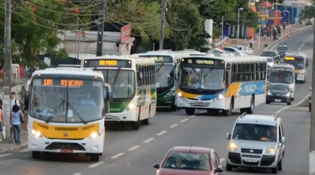 Câmara de Natal vota hoje pacote que pode criar ônibus gratuito para estudantes e tarifa zero aos domingos