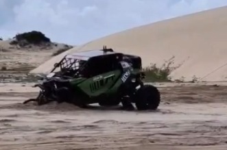 VÍDEO: Acidente nas dunas durante Rally RN 1500 deixa pilotos feridos na Grande Natal
