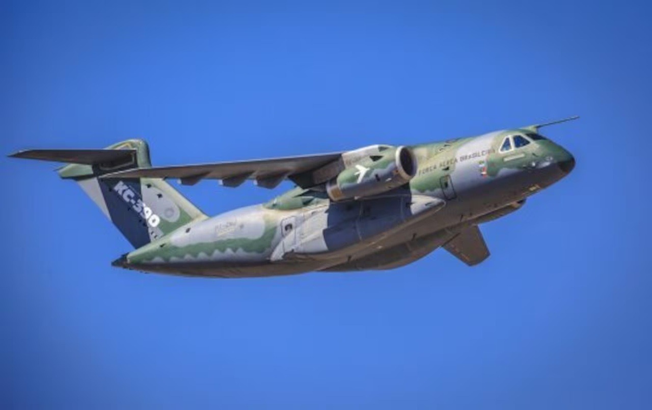 TCU manda governo reformular regras para uso de aviões da FAB por autoridades