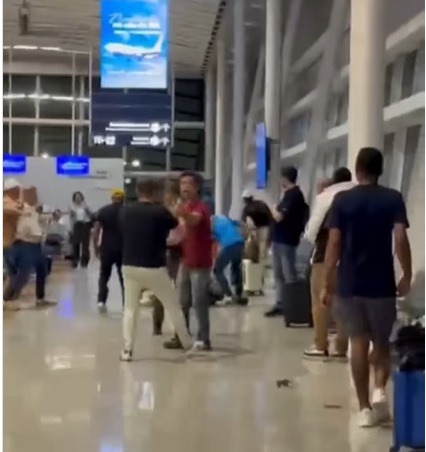 VÍDEO: Briga generalizada causa tumulto no aeroporto de Natal