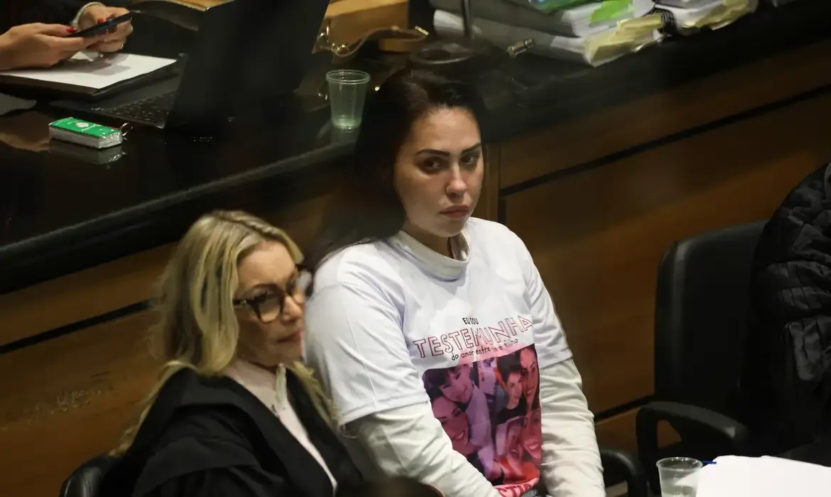 Caso Henry Borel: Monique Medeiros se entrega à polícia e volta a ser presa