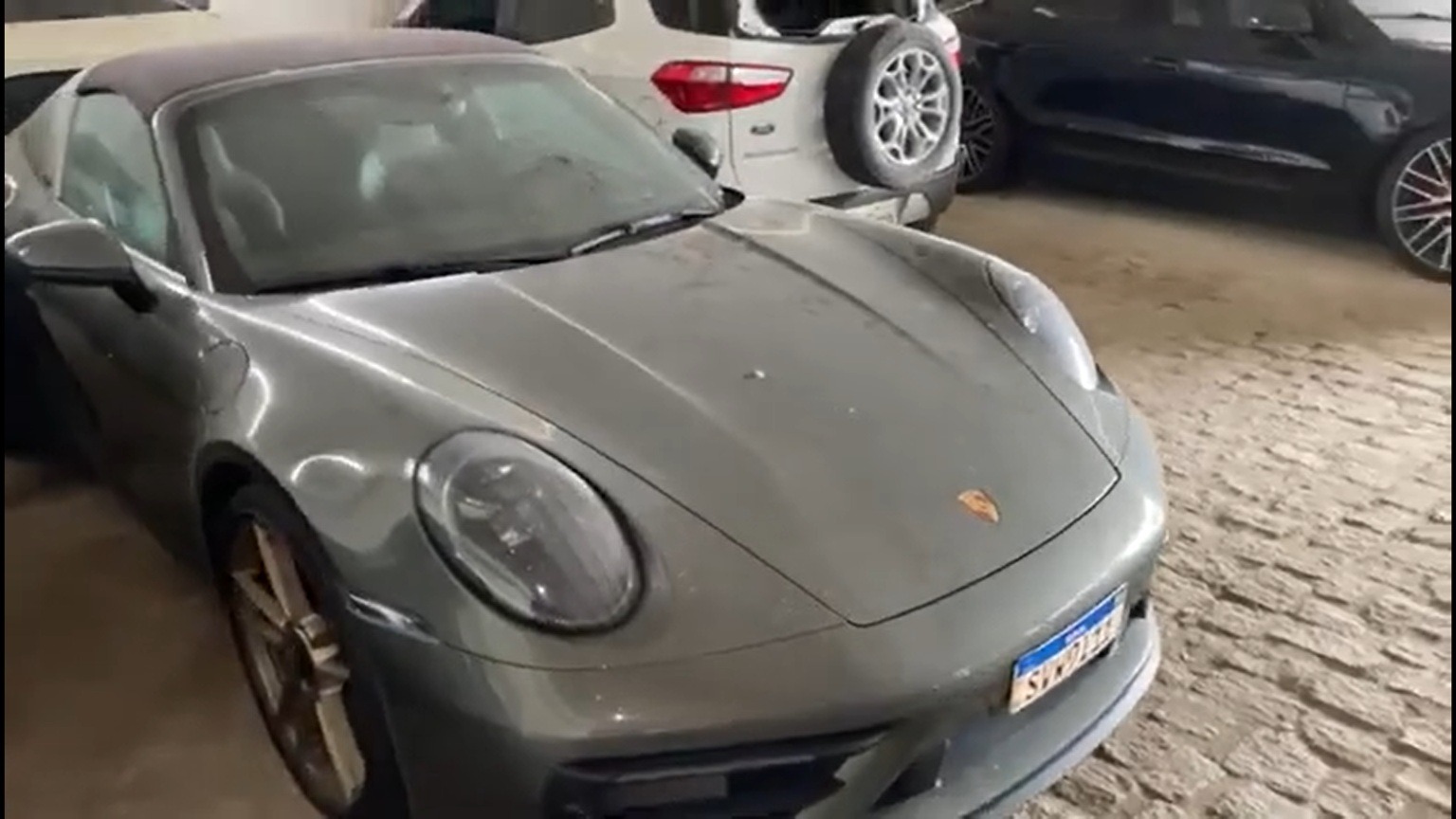 Leilão da PF tem Porsche, BMW, motos e embarcações; confira