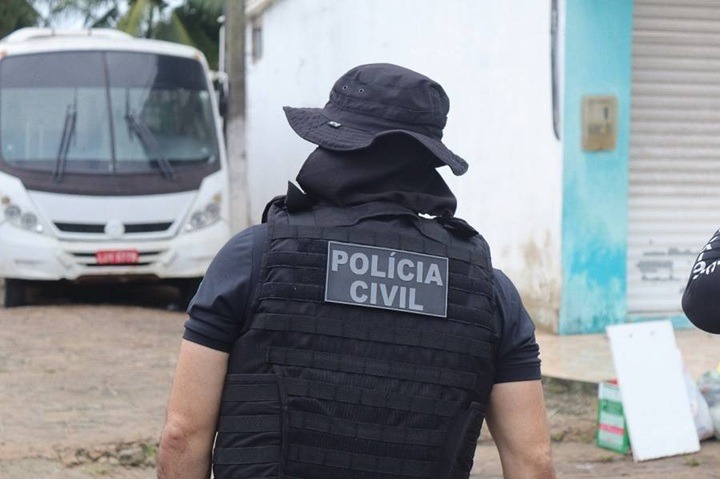 Mulher foge de cárcere usando garfo e denuncia companheiro no interior do RN