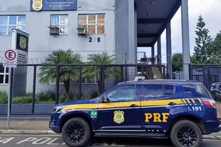 Homem mata a mãe após ser confrontado por abusar de sobrinha