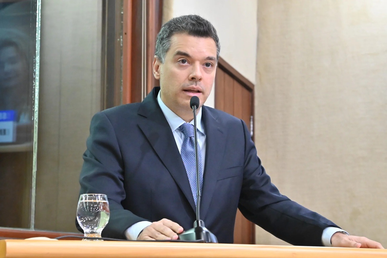 “Diagnóstico do Tesouro Nacional e quebra de confiança foram decisivos para não assumir Governo do RN”, afirma Walter Alves