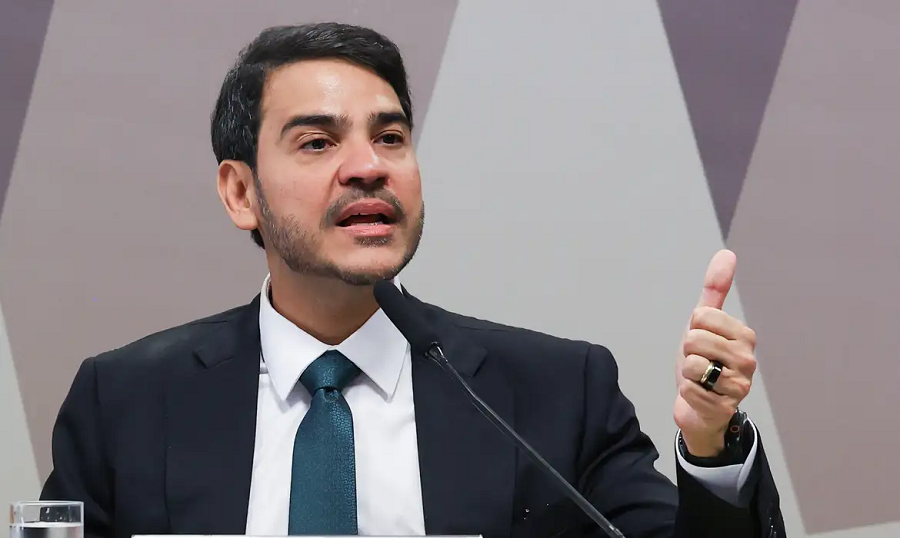 Recusado para o STF, Jorge Messias entra de férias e avalia se deixa a AGU