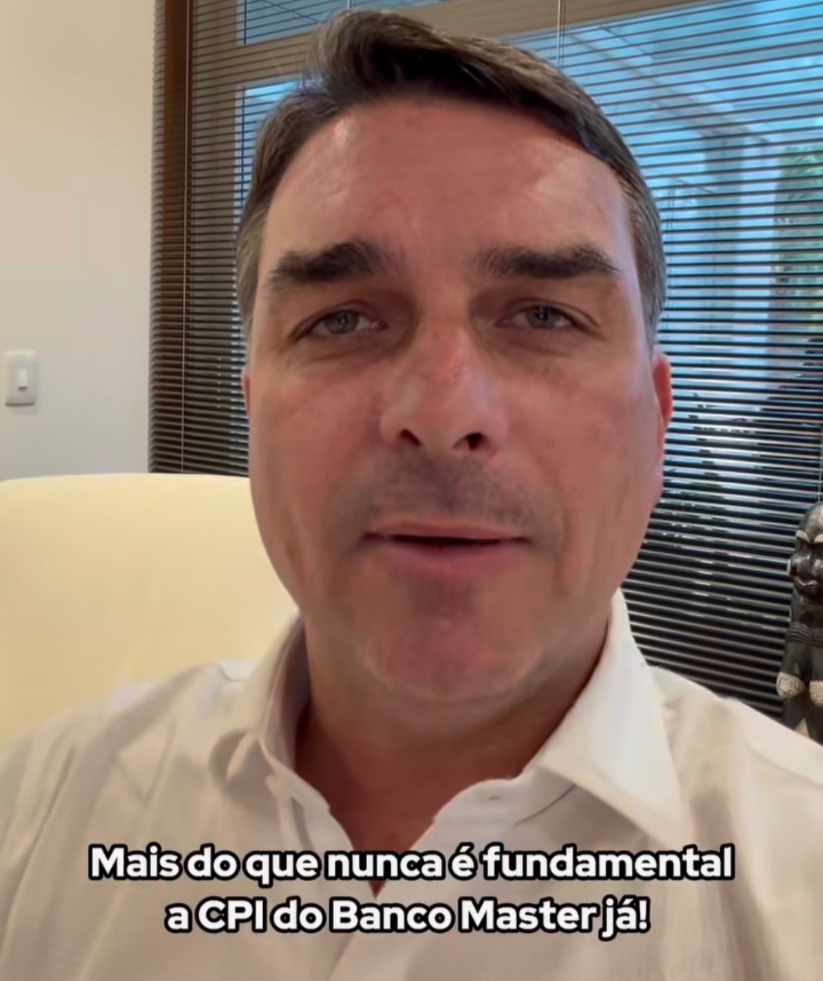 Flávio Bolsonaro nega irregularidades e reforça defesa da CPI do Banco Master   
