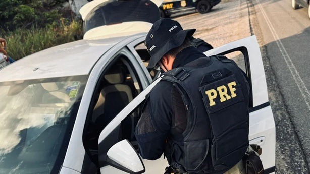 Homem é detido com 51 munições durante fiscalização da PRF em São José de Mipibu