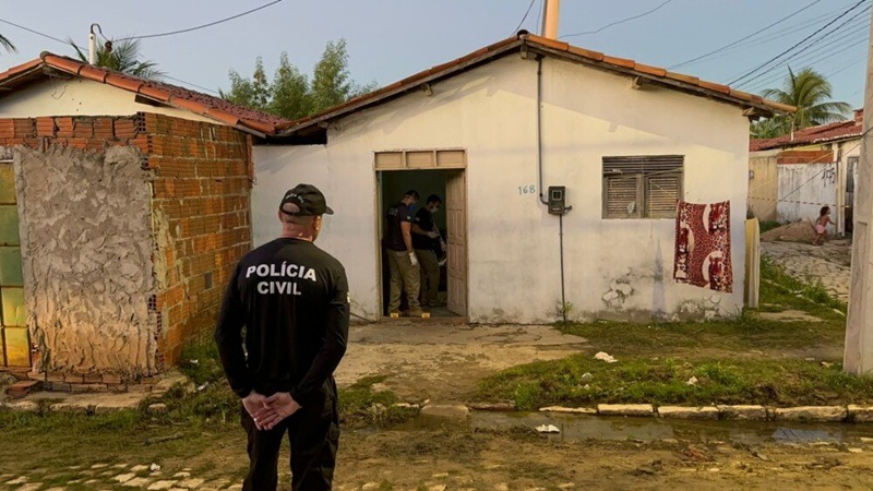  Dois homens são mortos com tiros de pistolas e fuzil em Mossoró
