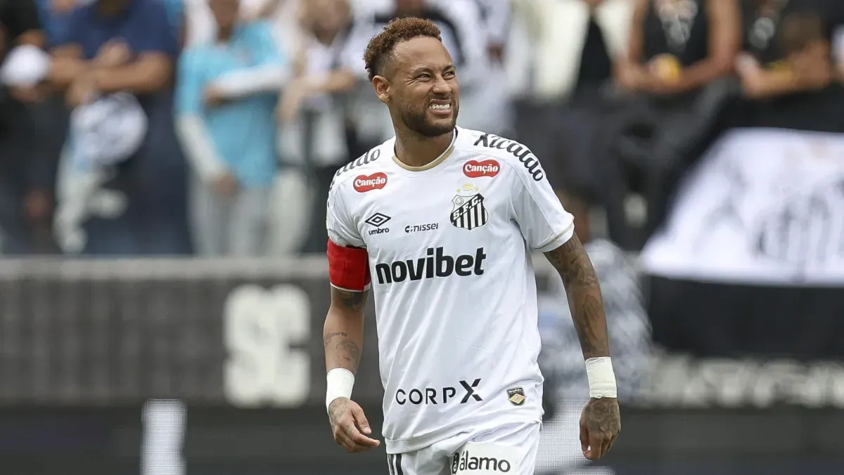 Edema em Neymar preocupa CBF a um mês da Copa do Mundo