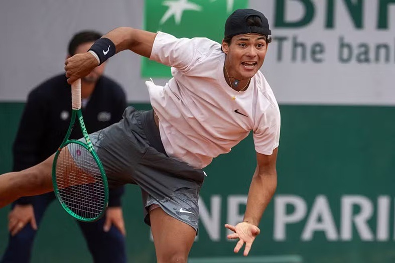 Guto Miguel fatura título de Roland Garros e se torna 1º brasileiro campeão juvenil do Grand Slam