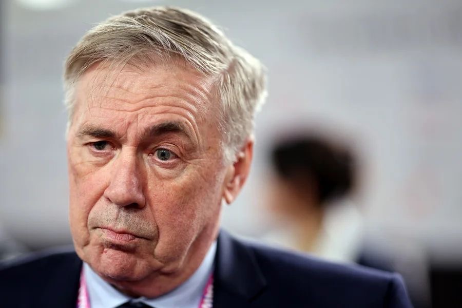 Ancelotti revela que definiu o time para estreia na Copa do Mundo