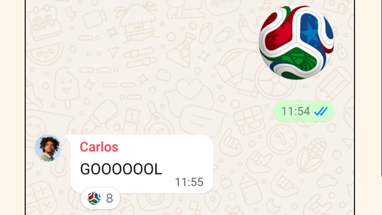 Novo emoji da bola da Copa pula, roda e já está disponível; veja como usar