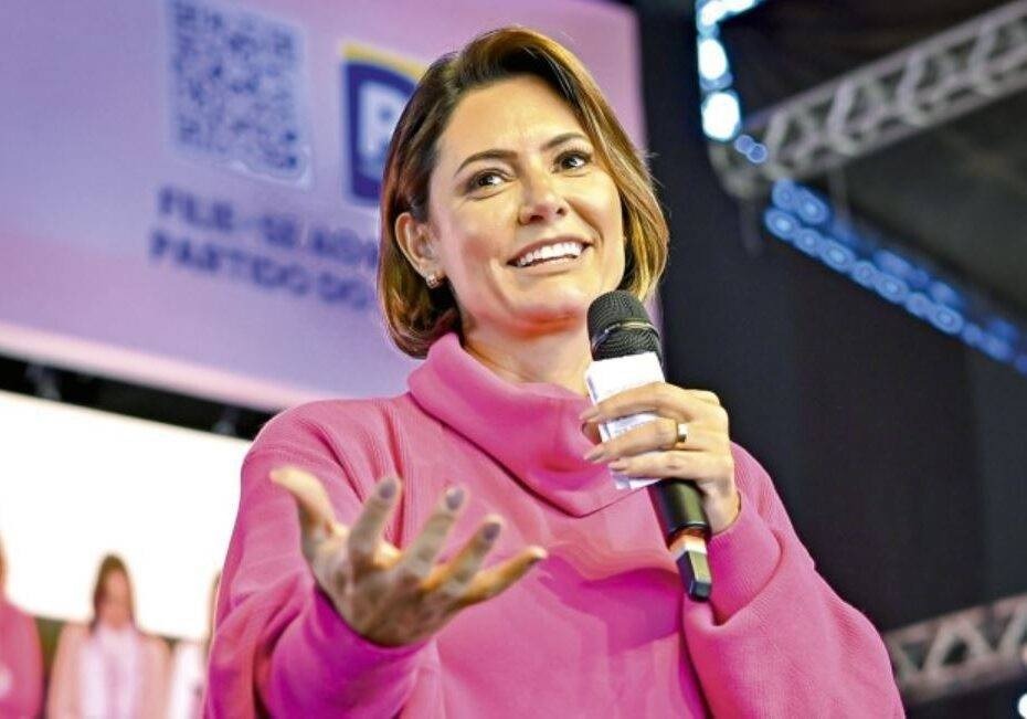 Michelle impõe condição a filhos de Bolsonaro para entrar na campanha de Flávio