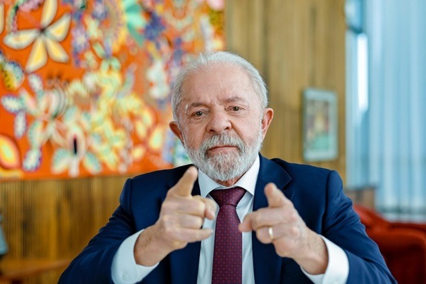 Gastos com cartões no governo Lula saltam para R$33,5 milhões desde fevereiro
